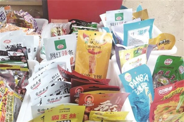 满满糖6元9零食工厂