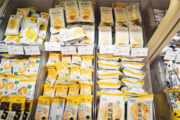 满满糖6元9零食工厂