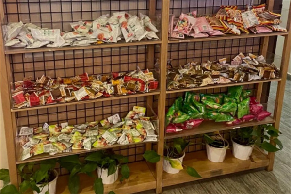 网鱼家零食