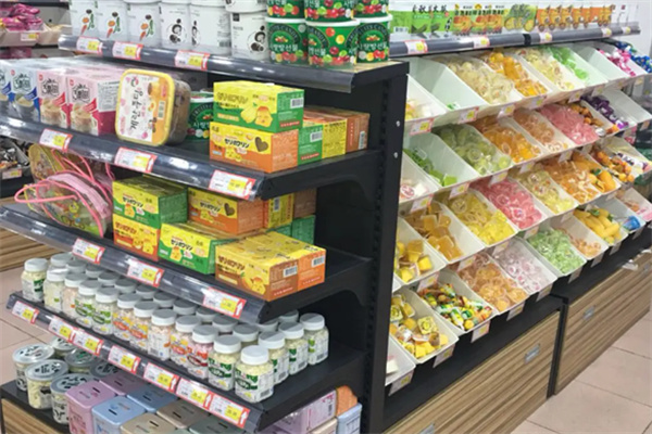振翔零食店