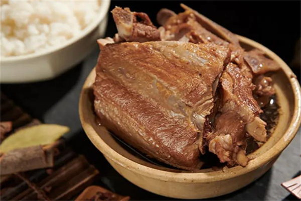 百顺排骨米饭