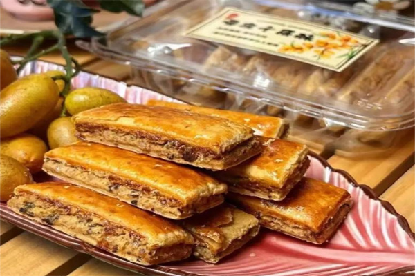 七彩零食小屋