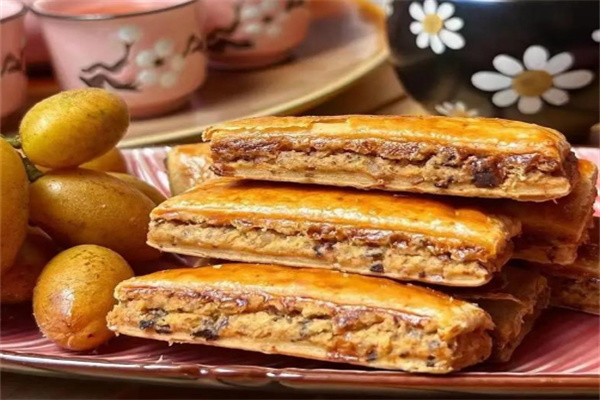 七彩零食小屋
