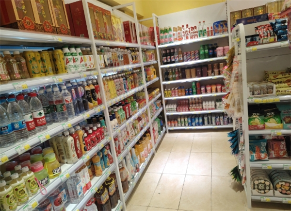 喵喵零食店