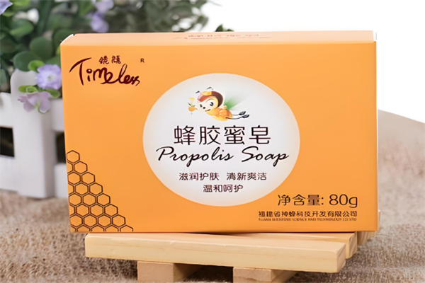 神蜂蜂胶