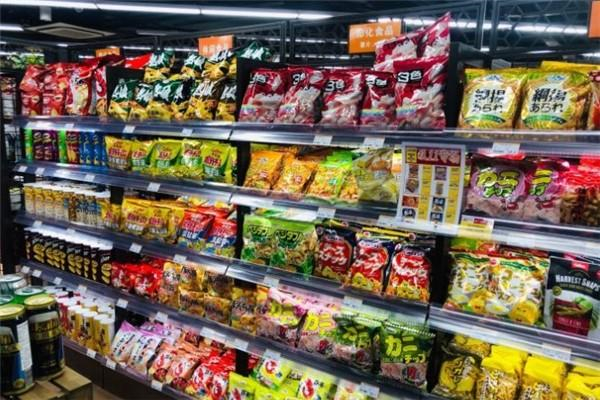 俏美嘴零食