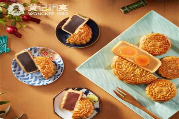 黄记玥亮