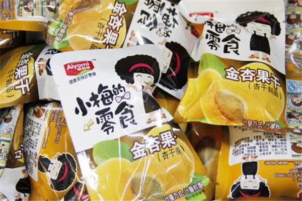俏俏嘴嘴零食