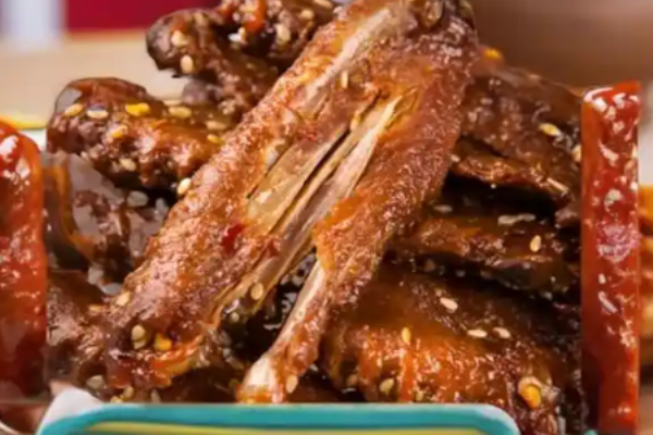 零食有鸭加盟电话是多少?多渠道掌握加盟电话