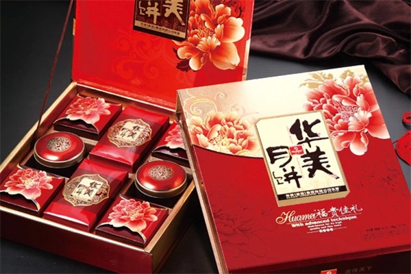 华美