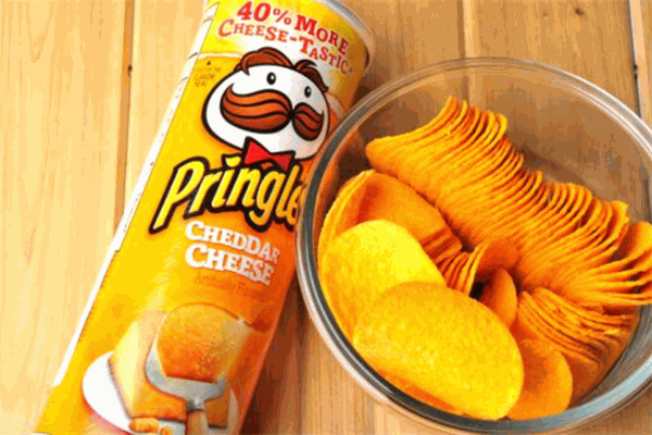 品客薯片