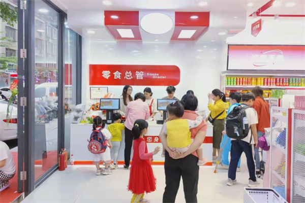 零食总管加盟总店在哪?零经验创业者的启明星