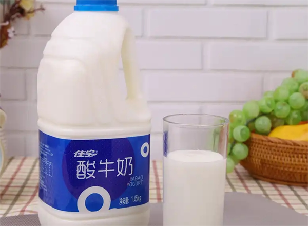 佳宝乳业 佳宝乳业