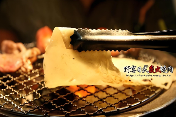野宴日式炭火烧肉