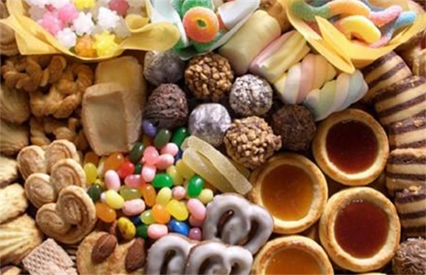 亿家客零食店加盟需要多少资金？全面剖析成本构成，帮你做好预算