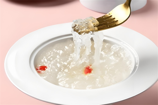 鲸盏鲜炖燕窝