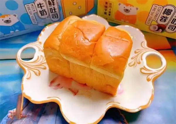 优米熊面包