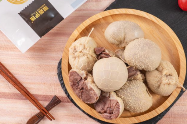 蒙鑫休闲食品