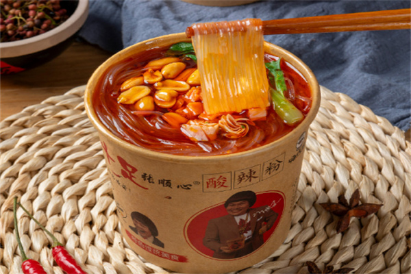 嗨吃家酸辣粉