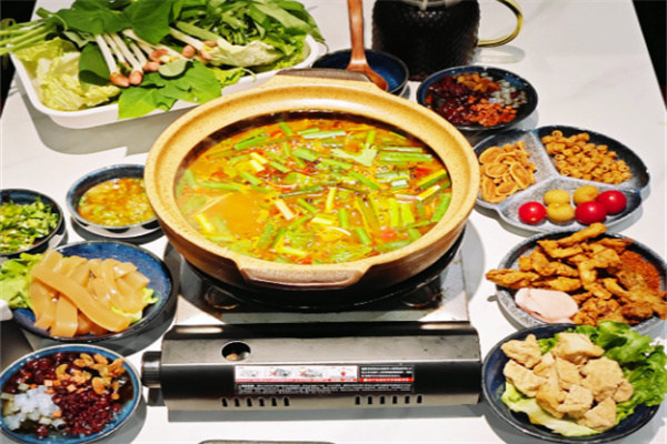 黔味小火锅