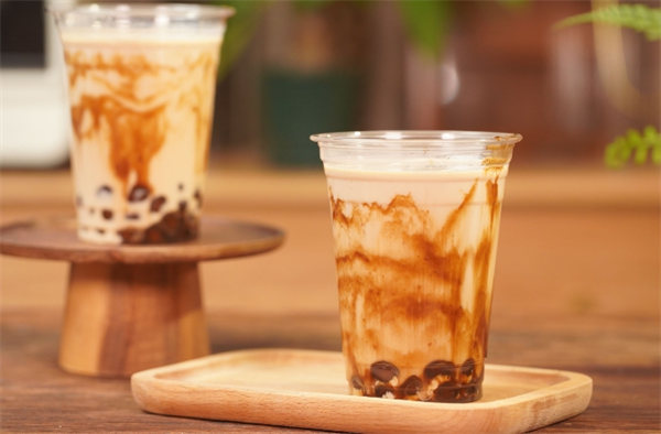 ‌挞力亚奶茶店