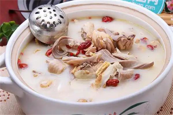 珍旺猪肚鸡火锅