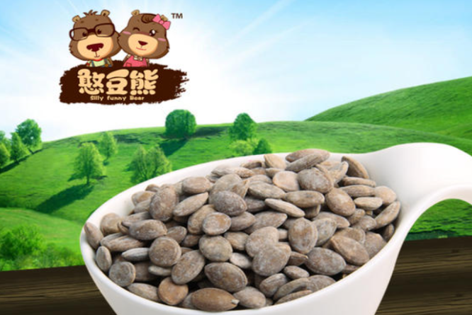 憨豆熊干果店
