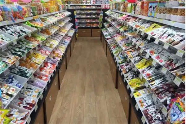 口水码头休闲食品连锁