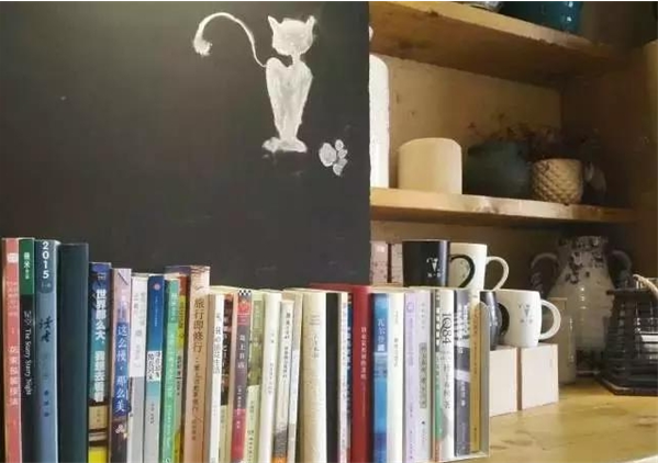 猫恩奶茶小铺