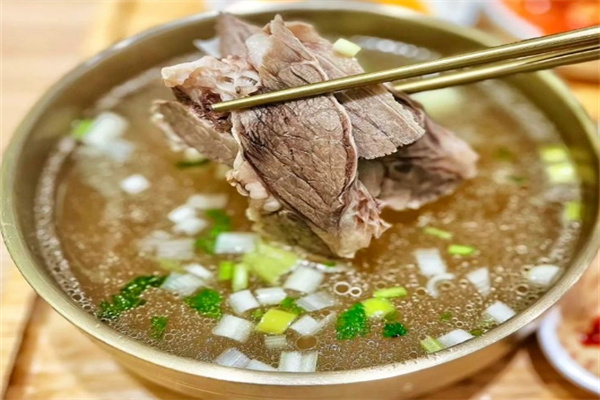 莲玉汤饭