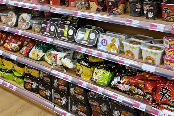七号码头零食加盟电话是什么?总部实力雄厚,起步轻松