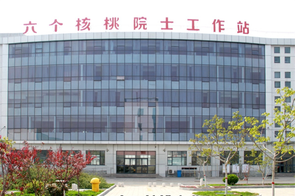 六个核桃