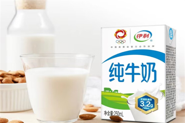 伊利学生奶