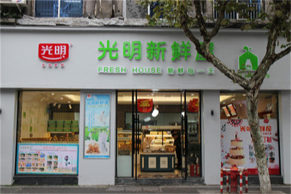 光明鲜奶吧