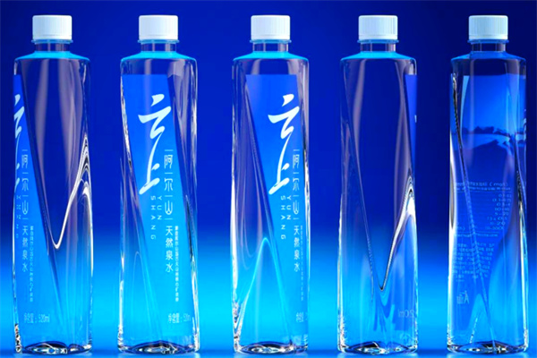 阿尔山矿泉水