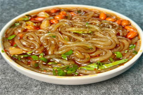 来一碗酸辣粉 来一碗酸辣粉