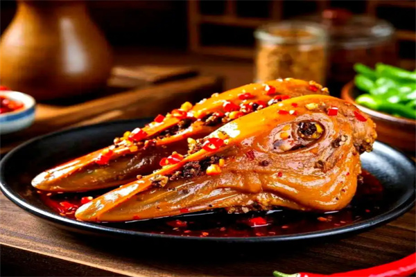 任师傅麻辣鸭头