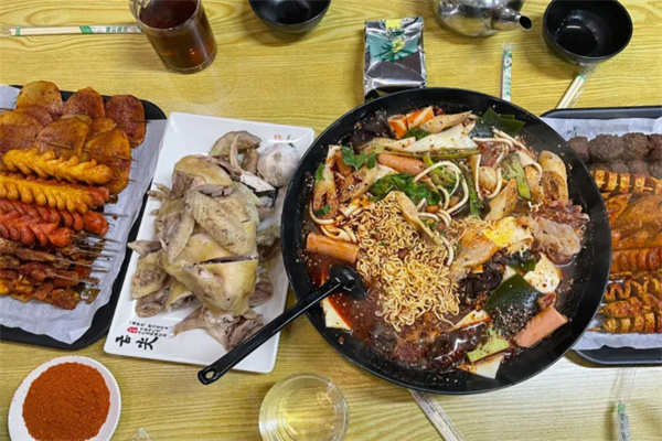 烧烤麻辣烫