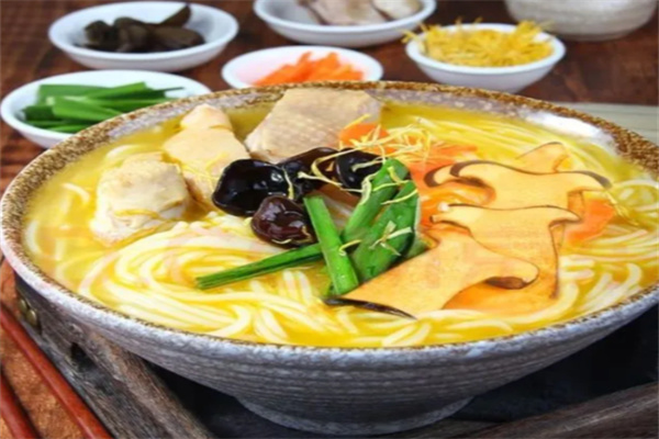 福锦记鸡汤米线