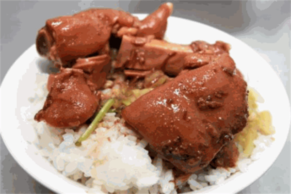 你的蹄儿猪脚饭