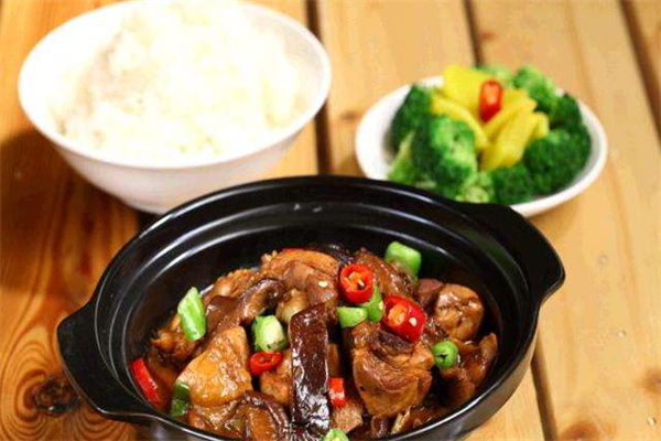 沈记黄焖鸡米饭 沈记黄焖鸡米饭