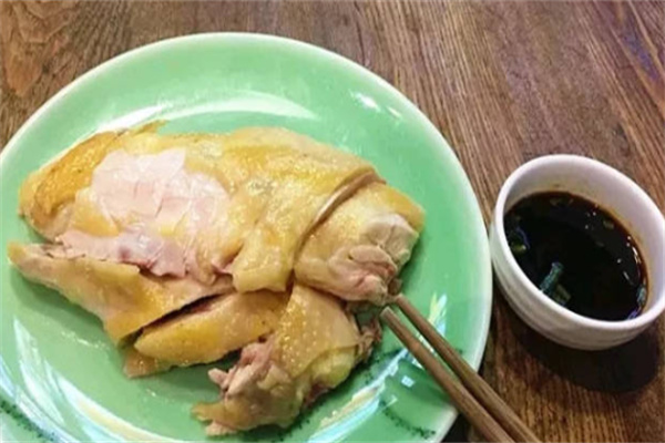 汤团白斩鸡