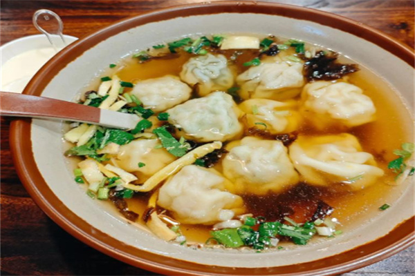 万盛禾馄饨