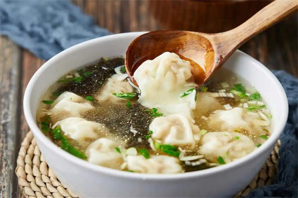 万盛禾馄饨