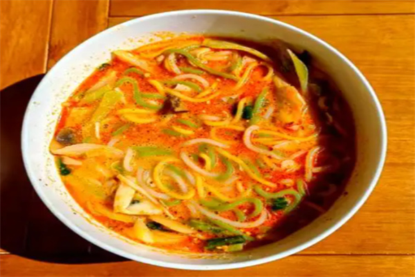 丸小美麻辣烫