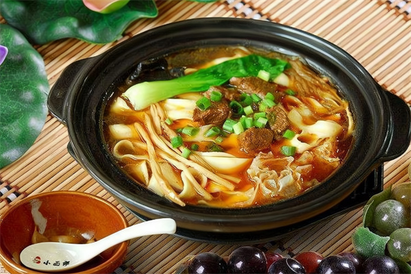 砂锅煨面