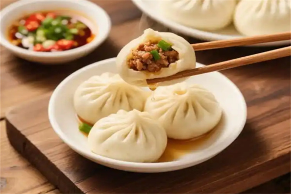 馋笼包子