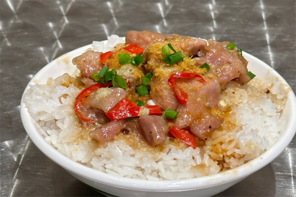 周记排骨饭