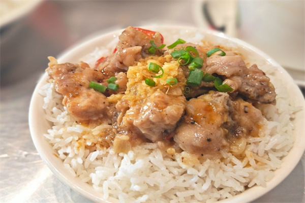 周记排骨饭
