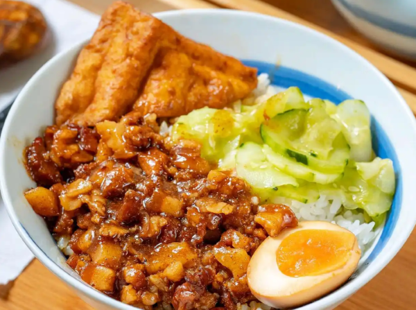 台湾卤肉饭加盟费多少钱